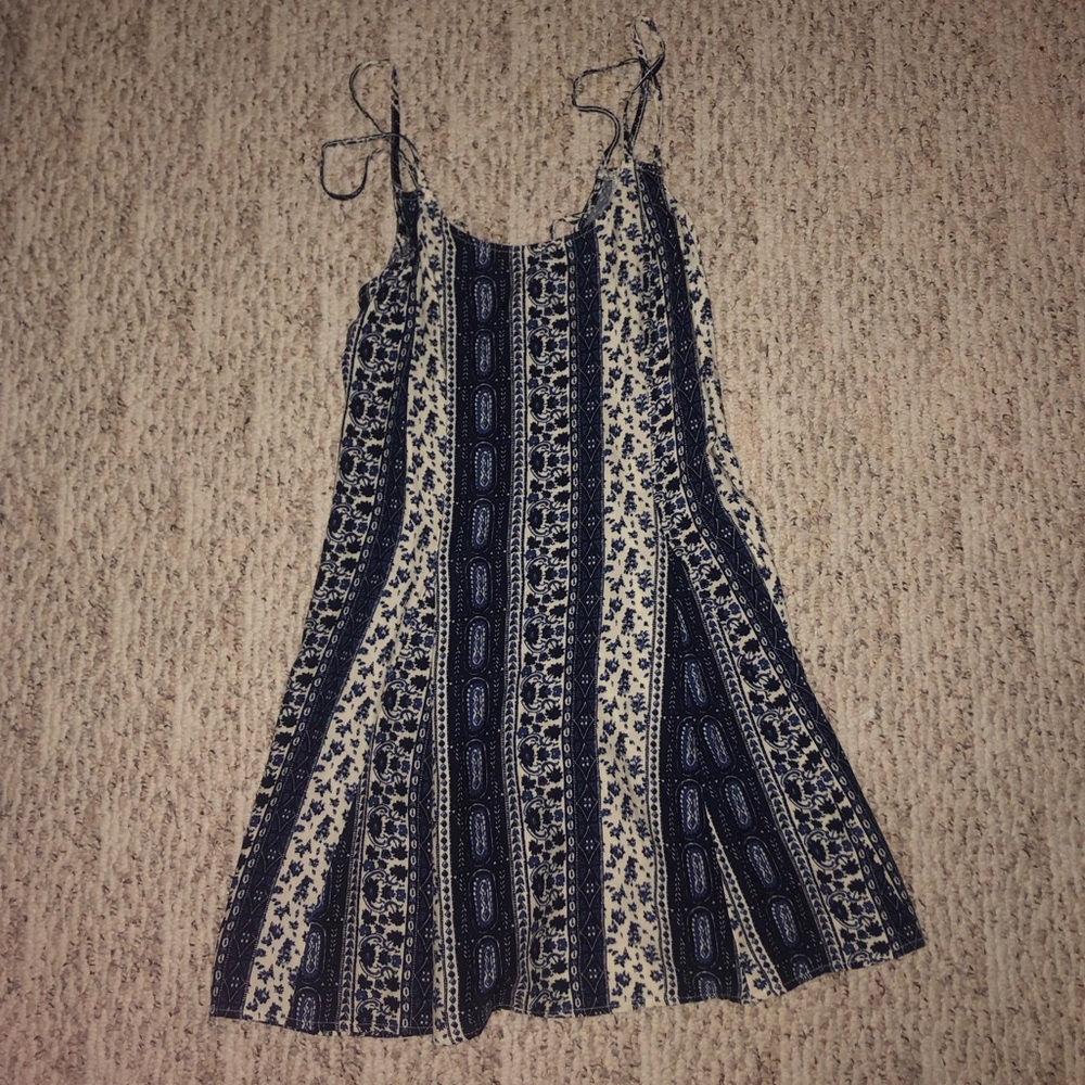 blue and white patterned dress